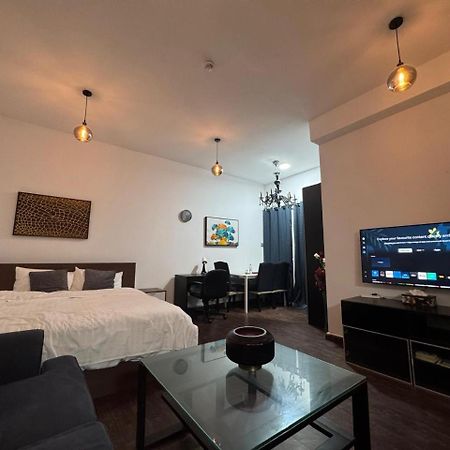 Sea View 1Br Apartment - Marina Pinnacle Dubai Luaran gambar