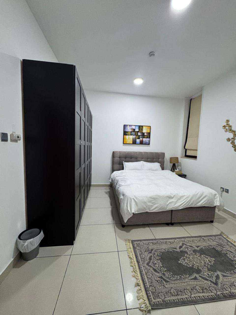 Sea View 1Br Apartment - Marina Pinnacle Dubai Luaran gambar